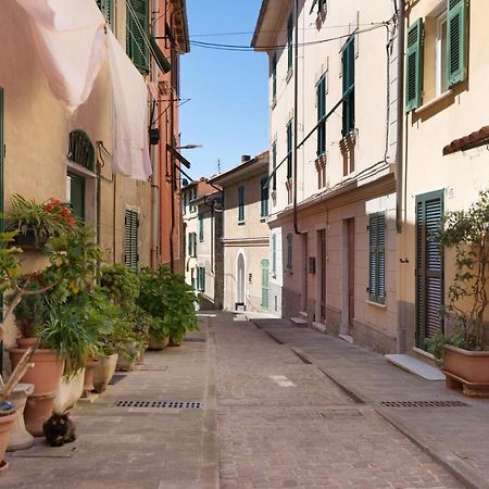 Hemingway'S Shelter Villa La Spezia Exterior foto